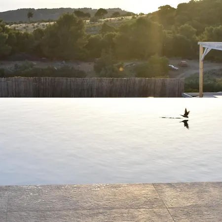 Dreamcatcher Villa: Infinity Pool, Sunset, Seaview *